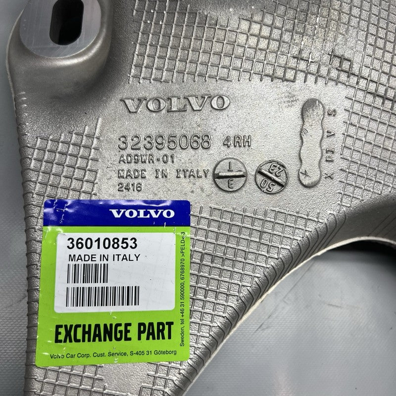 32395068 VOLVO XC90 CONTOL ARM RIGHT REAR LOWER 2017 2018 2019 2020 2021 2022 2023 2024