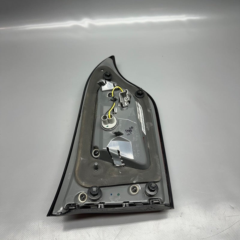 JEEP CHEROKEE TAIL LIGHT INNER RIGHT PASSENGER  2014 2015 2016 2017 20