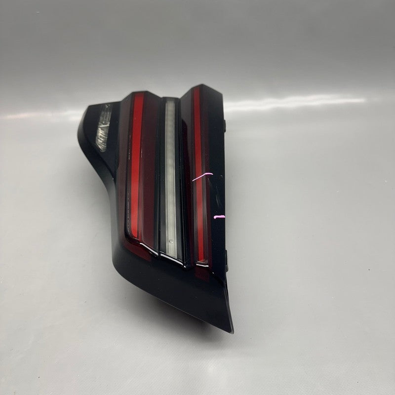 BMW X3 TAIL LIGHT INNER LEFT DRIVER 2022 2023 LED OEM 3946305509