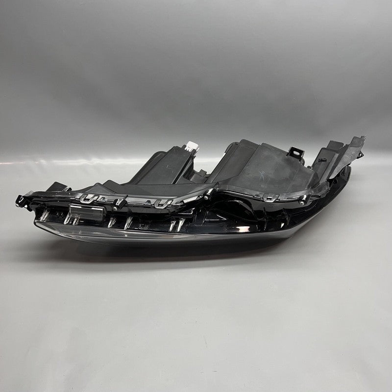 81150-05C41 TOYOTA CAMRY HEADLIGHT RIGHT PASSENGER 2018 2019 2020 LED OEM 81150-05C41