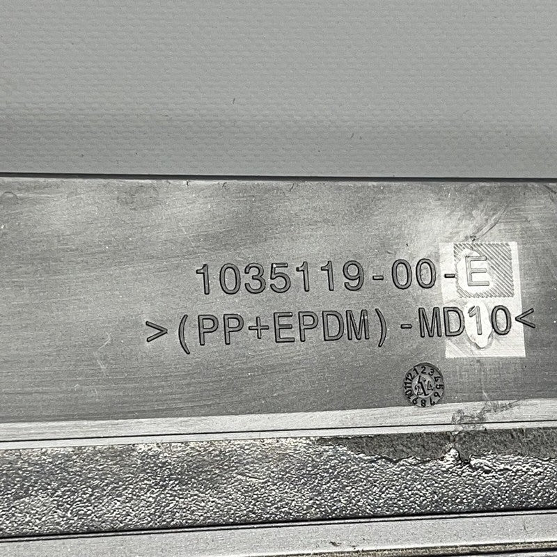 1035119-00-E TESLA MODEL X DOOR MOLDING TRIM LEFT FRONT 2017 2018 2019 2020 OEM 135119-00-E