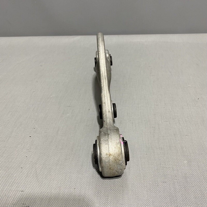 AUDI Q7 UPPER CONTROL ARM FRONT Q8 4M0505361G 2017 2018 2019 OEM