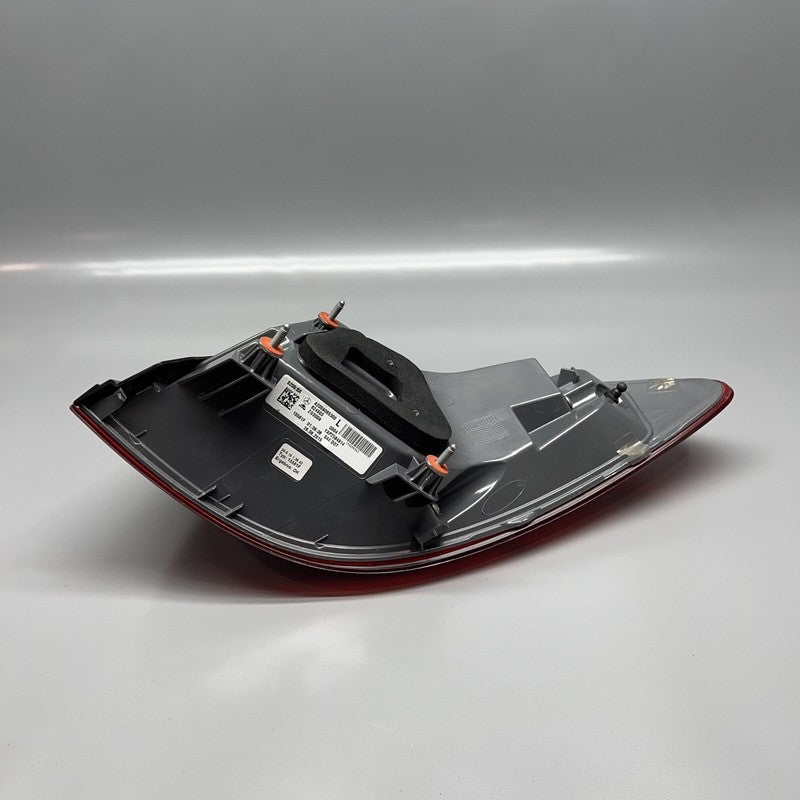 A2059065300 MERCEDES BENZ C300 WAGON TAIL LIGHT LEFT DRIVER C43 2015 2016 2017 W205 OEM