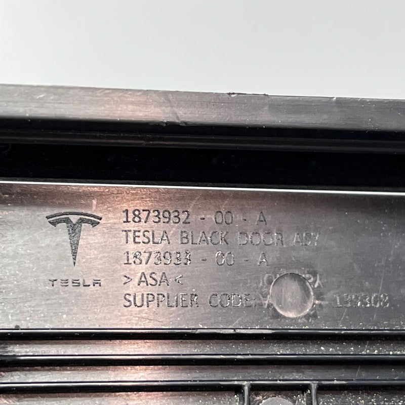 TESLA CYBERTRUCK BEDSIDE SAIL APPLIQUE RIGHT 2024 2025 OEM 1873932-00-