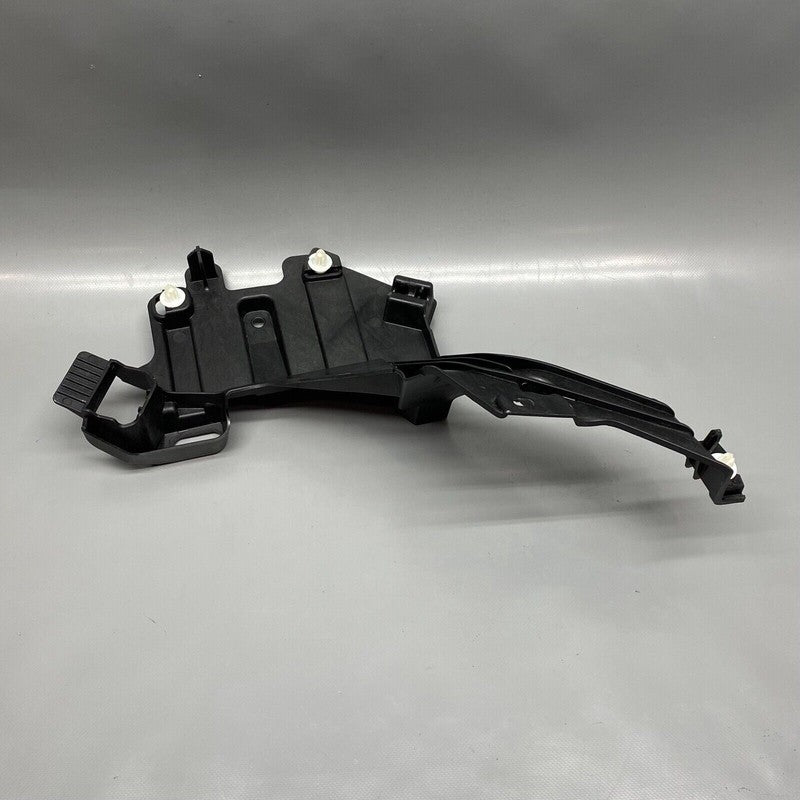 1516195-00-B TESLA MODEL Y C-PILLAR BRACKET LEFT 2020 2021 2022 2023 OEM 1516195-00-B