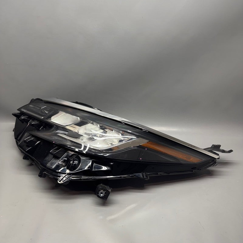 TOYOTA SIENNA HEADLIGHT LEFT DRIVER 2021 2022 2023 2024 LED OEM