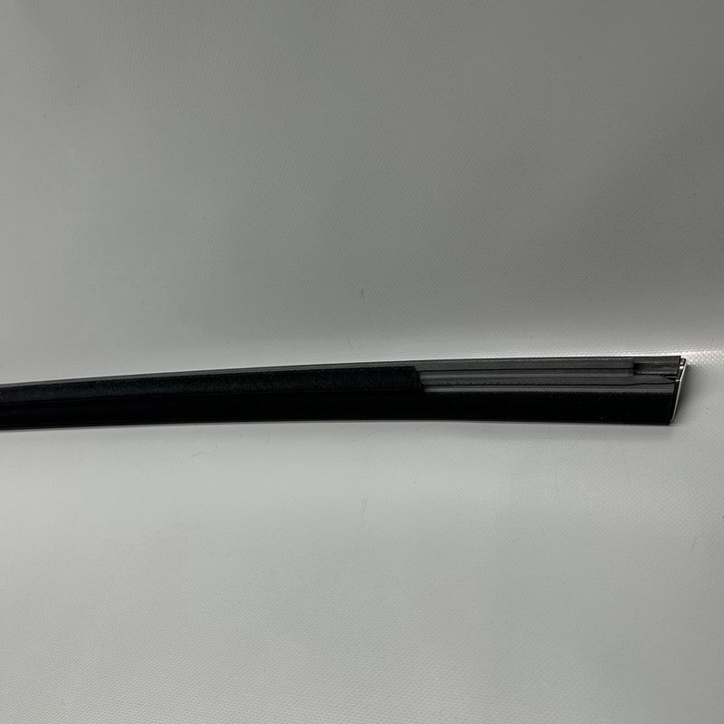 1080745-00-I TESLA MODEL 3 DOOR WINDOW MOLDING LEFT REAR 1080745-00-I 2017 2018 2019 2020 OEM