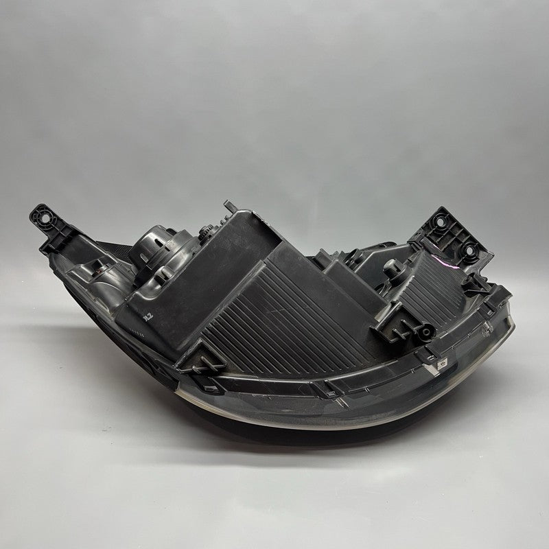 KIA SOUL HEADLIGHT LEFT DRIVER 2014 2015 2016 2017 2018 2019 HALOGEN OEM