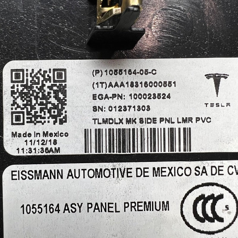 1055164-05-C TESLA MODEL X CENTER CONSOLE TRIM PANEL RIGHT FRONT 2016 2017 2018 2019 2020 OEM