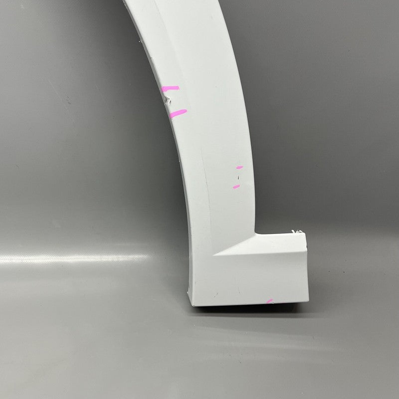 4KE853717F AUDI E-TRON FENDER FLARE MOLDING RIGHT FRONT 2019 20 21 22 2023 OEM 4KE853717F