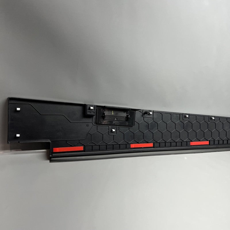 1741539-00-F TESLA CYBERTRUCK BEDSIDE SAIL APPLIQUE RIGHT 2023 2024 OEM 1741539-00-F