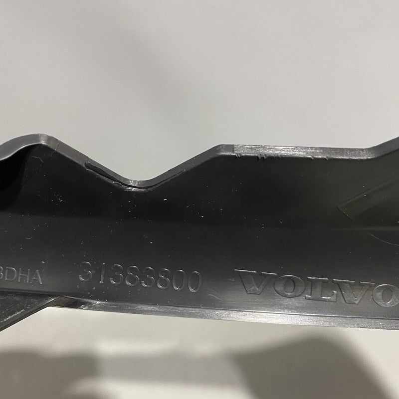 31383800 VOLVO XC90 LEFT LOWER BUMPER TRIM 31383800 OEM 2016 2017 2018 2019 