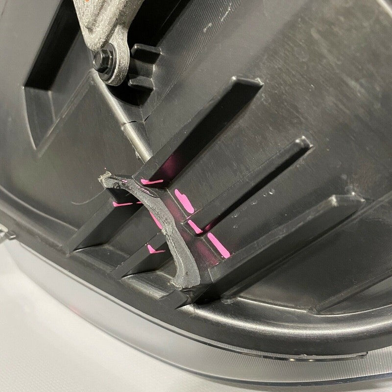 6005907-00-D TESLA MODEL S HEADLIGHT RIGHT PASSENGER 6005907-00-D 2015 2016 XENON OEM 