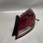 HYUNDAI ELANTRA TAIL LIGHT RIGHT PASSENGER  2019 2020 OEM