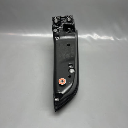 9Y0945096J PORSCHE CAYENNE TAIL LIGHT RIGHT PASSENGER 2019 20 21 22 2023 LED OEM 9Y0945096J