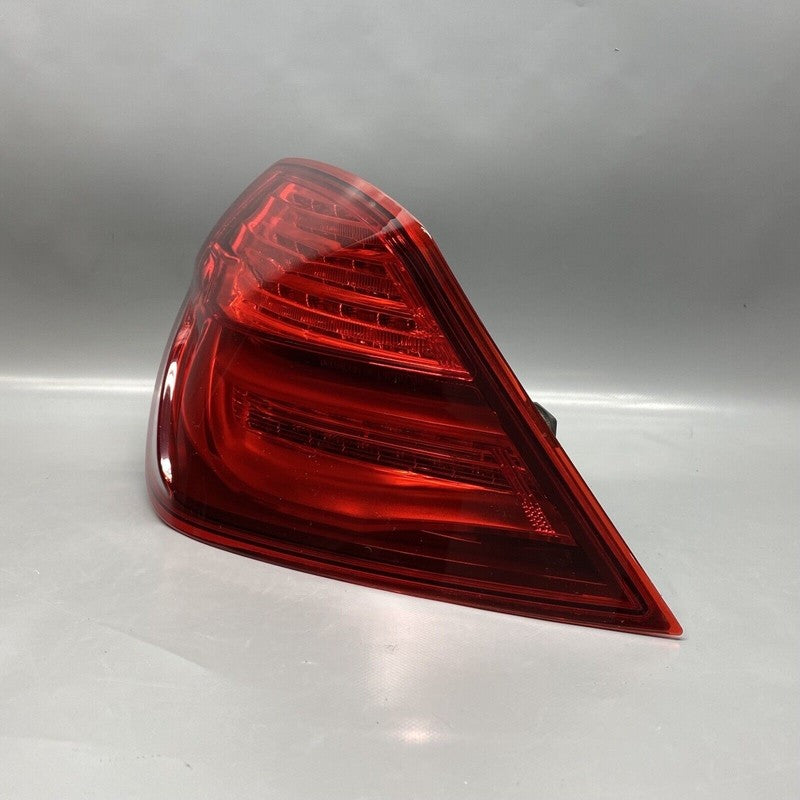 63214880369 BMW 650 TAIL LIGHT LEFT DRIVER LED 63214880369 2012 2013 14 15 16 2017 2018 OEM