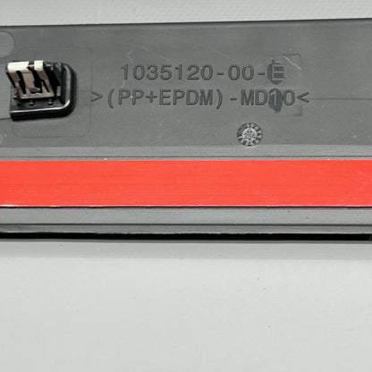 1035120-00-E TESLA MODEL X DOOR MOLDING TRIM RIGHT 2016 2017 2018 2019 2020 OEM 1035120-00-E