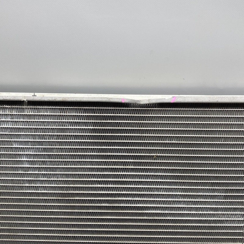 8W0121251AB AUDI Q7 RADIATOR 8W0121251AB 2017 2018 2019 2020 OEM