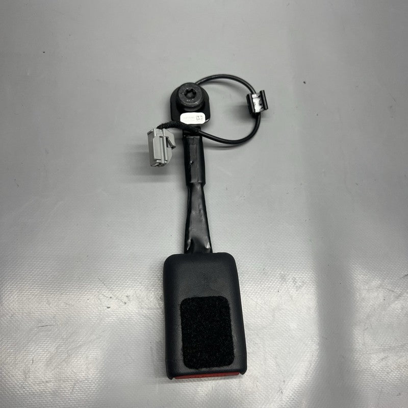 1090323-01-D TESLA MODEL 3 Y BUCKLE 1ST ROW 2017 2018 2019 2020 2021 2022 2023 1090323-01-D