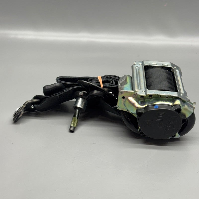 VOLVO S60 SEAT BELT RIGHT REAR 2019 2020 2021 2022 2023 2024 2025 OEM 
