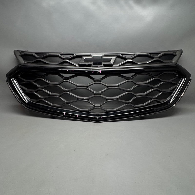 CHEVY EQUINOX GRILLE 2018 2019 2020 2021 OEM 84384737