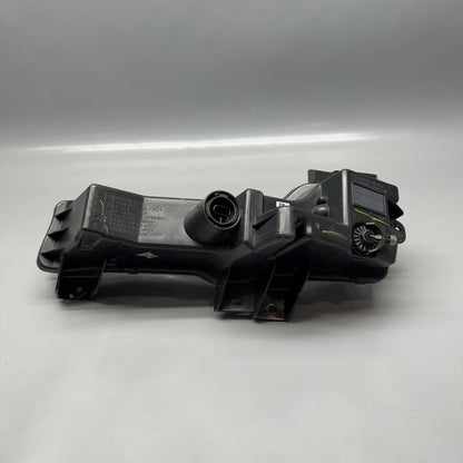 1077392-00-F TESLA MODEL 3 FOG LIGHT RIGHT SIDE 1077392-00-F 2017 2018 2019 2020 OEM