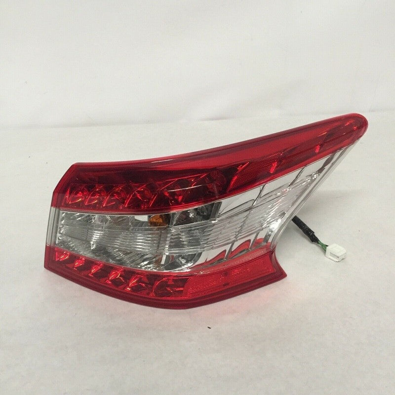 265503SG00 NISSAN SENTRA TAIL LIGHT RIGHT PASSENGER 2013 2014 2015 LED OEM 