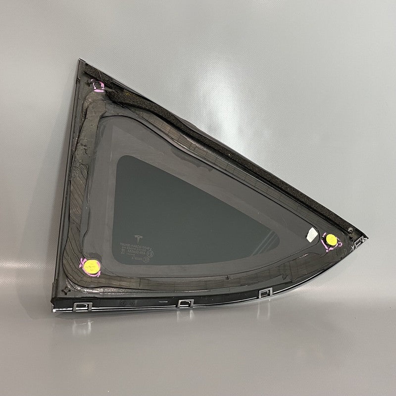 1034906-80-F TESLA MODEL X QUARTER GLASS LEFT REAR 1034906-80-F 2016 2017 2018 2019 2020 OEM