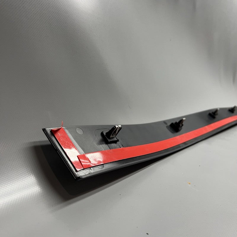 1035120-00-F TESLA MODEL X DOOR MOULDING TRIM RIGHT 2016 2017 2018 2019 2020 OEM 1035120-00-F