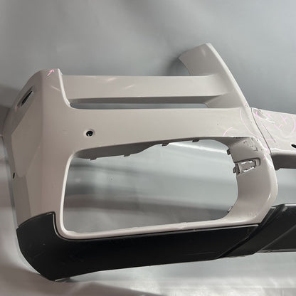 9464600-06 ROLLS ROYCE CULLINAN FRONT BUMPER 2019 2020 2021 2022 OEM 9464600-06 DAMAGED