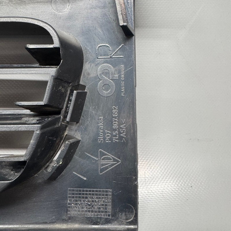 PORSCHE CAYENNE FRONT BUMPER LOWER AND SIDE GRILLES 2008 2009 2010 OEM