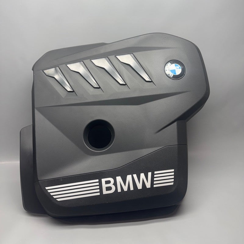 BMW X3 HYBRID ENGINE COVER 2024 2025 2026 OEM 7935415