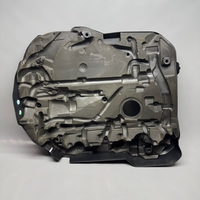BMW X4 M40I TOP ENGINE COVER 2020 2021 2022 2023 2024 OEM 8676205