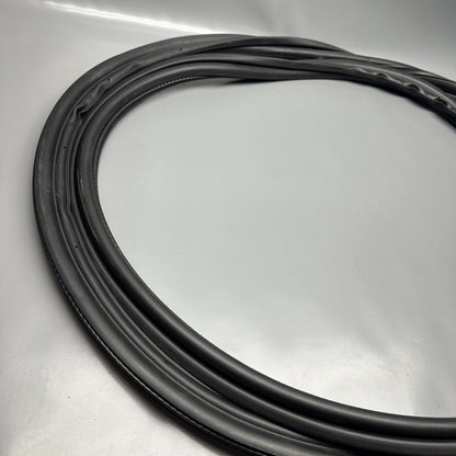 1497681-00-B TESLA MODEL Y LIFTGATE RUBBER GASKET 2020 2021 2022 2023 OEM 1497681-00-B