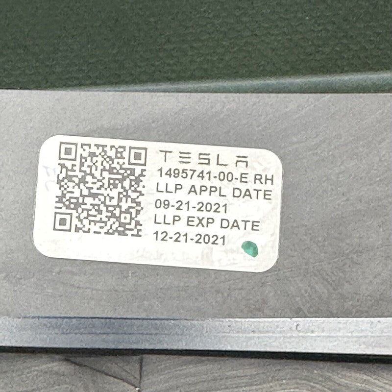 1495741-00-E TESLA MODEL Y QUARTER GLASS RIGHT REAR 2020 2021 2022 2023 OEM 1495741-00-E