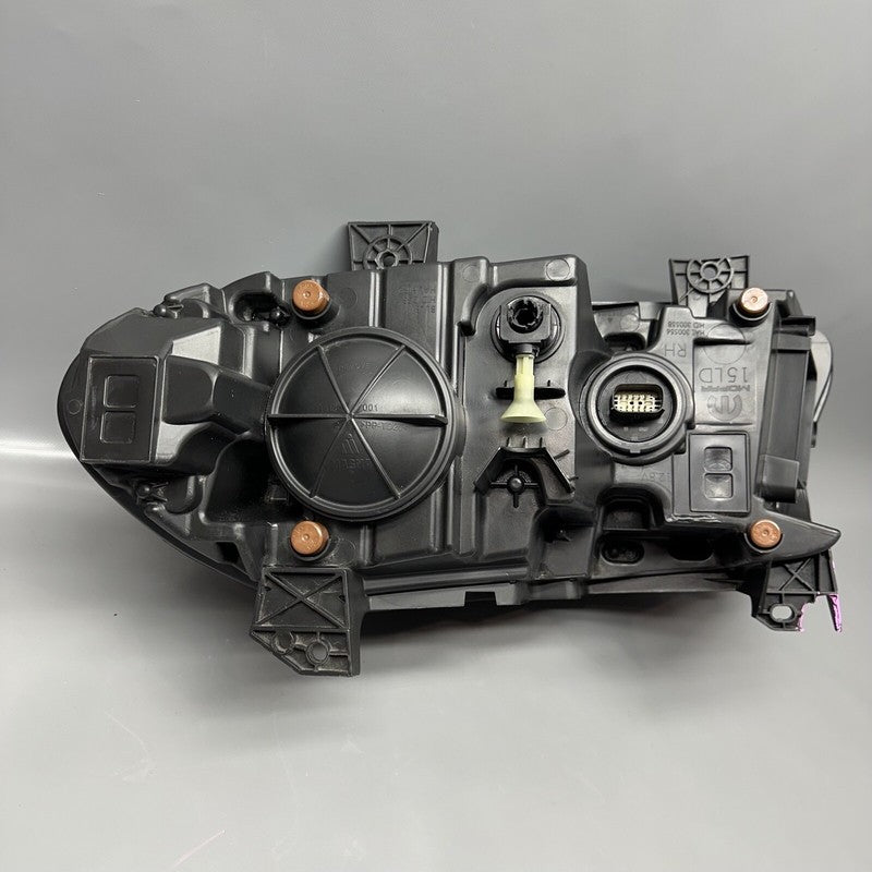 DODGE CHARGER HEADLIGHT RIGHT PASSENGER HALOGEN 2015 2016 2017 2018 19 2020 OEM 