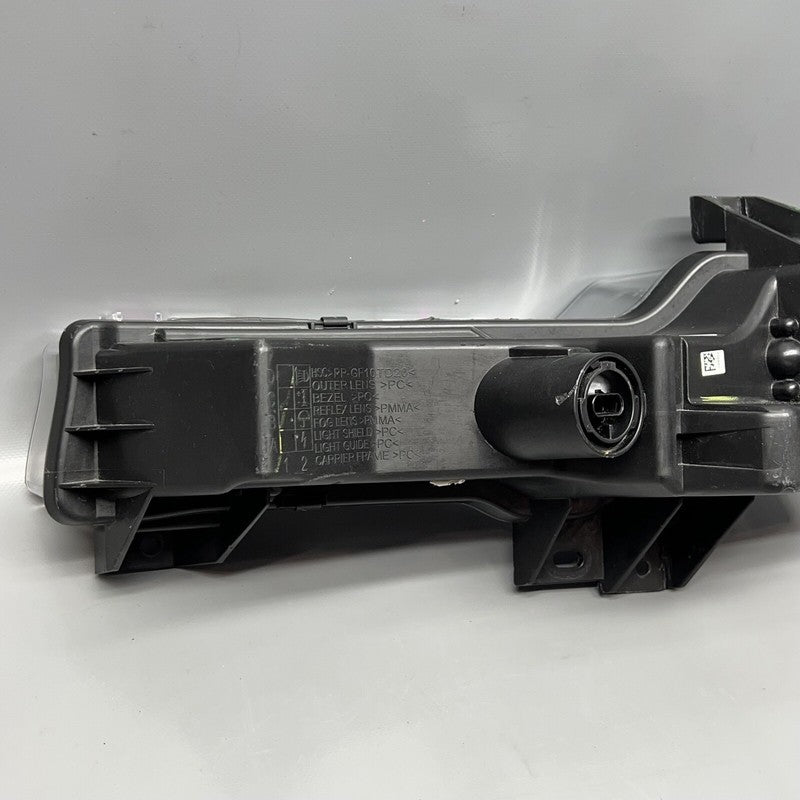 TESLA MODEL 3 FOG LIGHT RIGHT PASSENGER 2017 18 19 20 21 2022 2 PIN 10