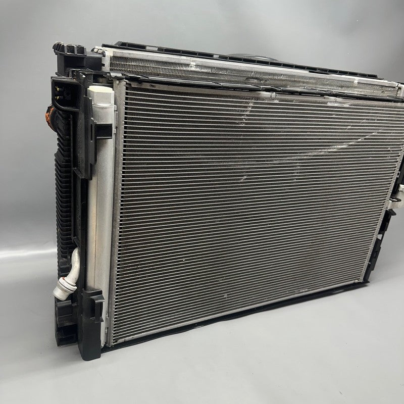 A2049066802 MERCEDES BENZ C250 COOLING RADIATOR FAN 2012 2013 2014 OEM A2049066802