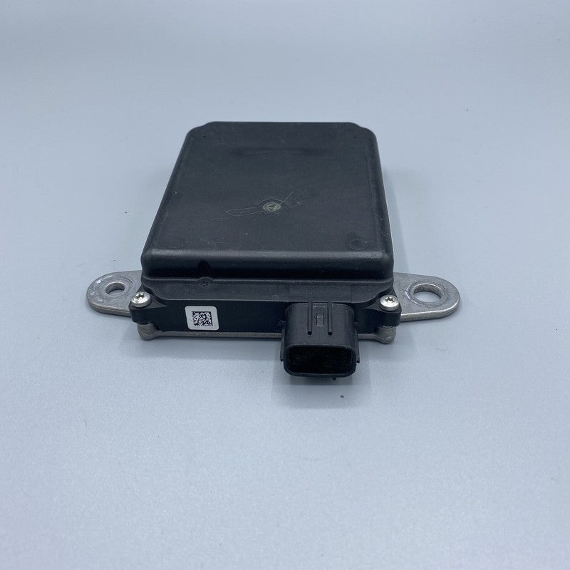 88162-0W340 LEXUS IS200 BLIND SPOT SENSOR IS250 IS300 88162-0W340 2014 2015 2016 2017 OEM