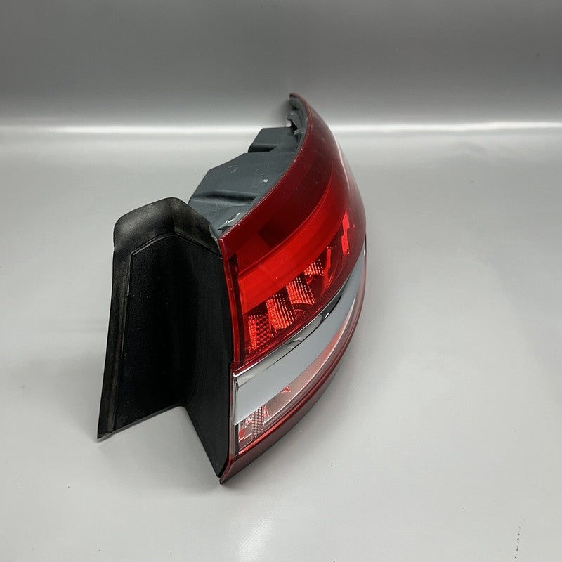 FORD FUSION TAIL LIGHT RIGHT PASSENGER 2017 2018 2019 2020 OEM HS73-13