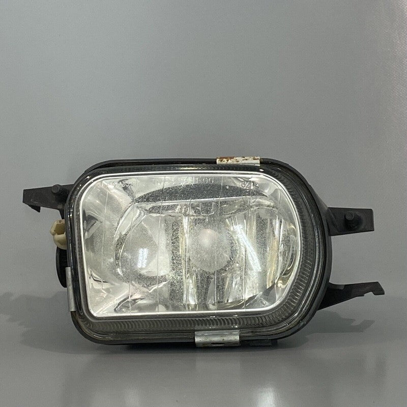 MERCEDES BENZ CLK350 FOG LIGHT LEFT DRIVER 2038201156 2003 2004 2005 2