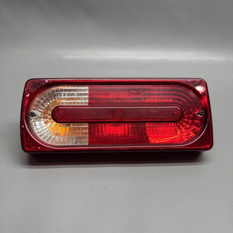 MERCEDES BENZ G550 TAIL LIGHT 2010 2011 2012 2013 2014 2015 2016 OEM