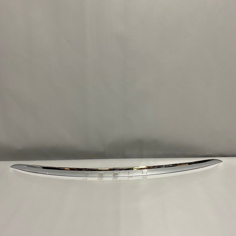 1046920-00-b TESLA MODEL X GATE CHROME TRIM 1046920-00-B 2016 2017 2018 2019 OEM 