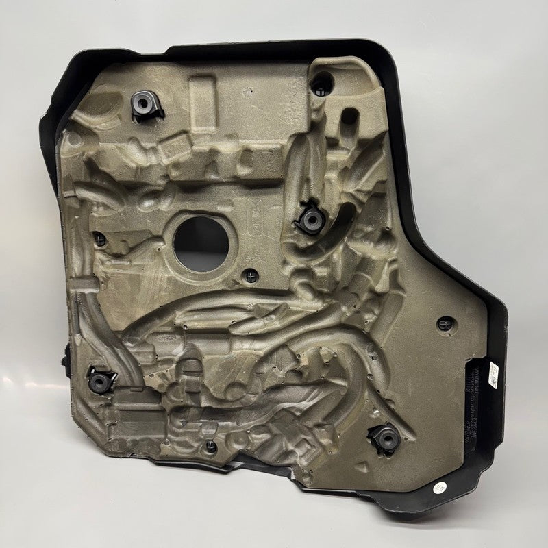 BMW 330I ENGINE COVER 2019 2020 2021 2022 2023 OEM 8676203