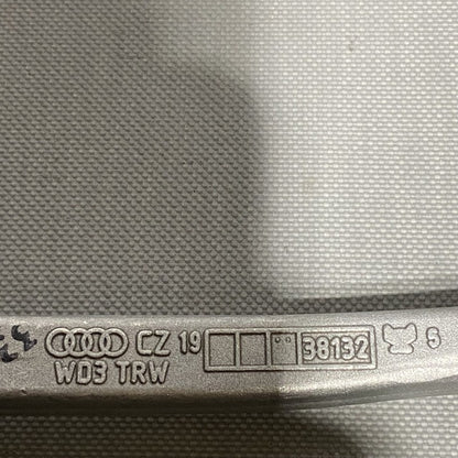 A4 AUDI A4 CONTROL ARM RIGHT FRONT UPPER SEDAN 2017 2018 2019 2020 OEM