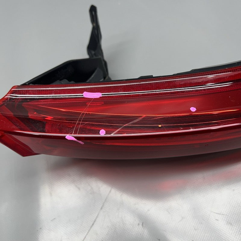 TOYOTA VENZA TAIL LIGHT RIGHT PASSENGER 2021 2022 2023 OEM