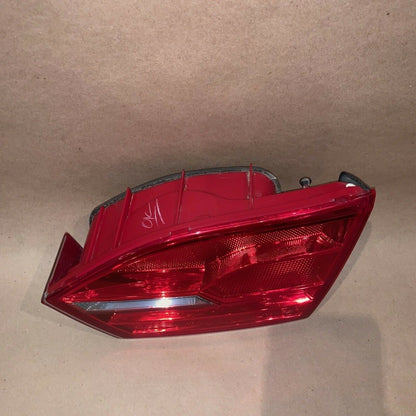VOLKSWAGEN JETTA TRUNK TAIL LIGHT RIGHT INNER 2011 2012 2013 2014 OEM