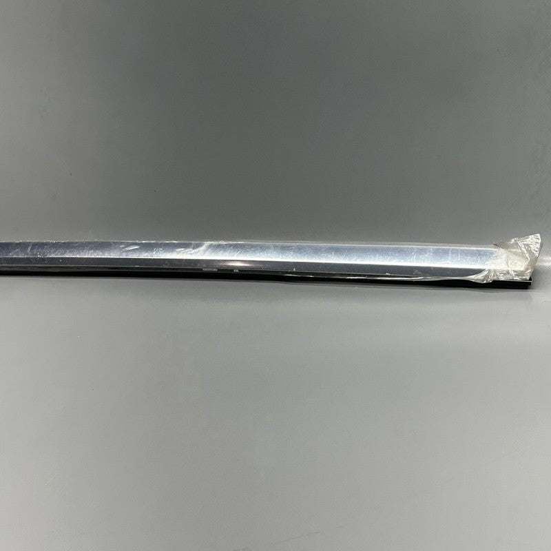 1038394-00-A TESLA MODEL S DOOR WINDOW MOLDING RIGHT REAR 2012-2020 OEM 1038394-00-A