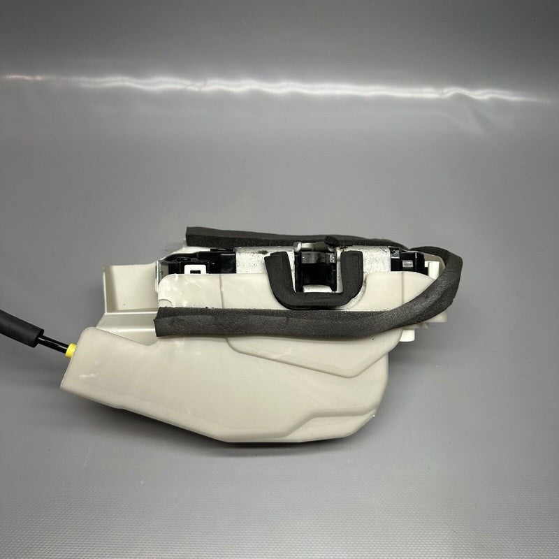 1068970-99-E TESLA MODEL 3 DOOR LOCK LATCH LEFT REAR 2017 18 19 20 21 2022 OEM 1068970-99-E