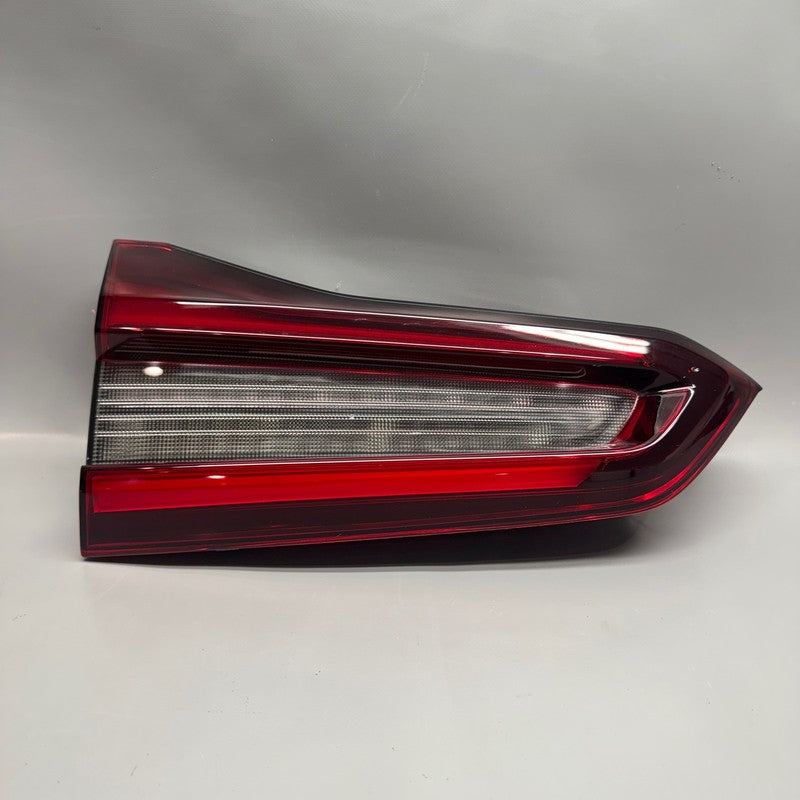 BMW X5 TAIL LIGHT INNER RIGHT PASSENGER LED 2019 2020 2021 2022 2023 O
